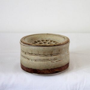 Deep Soap Dish from Scipelei Pottery Homeware by Nigel Hoyle