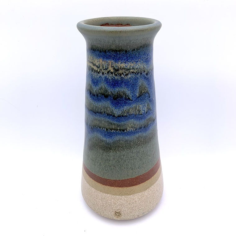 Narrow Vessel H24cm x W12cm 1500g £75 3 Narrow Vessel by Nigel Hoyle and available from Scipelei Pottery